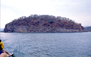 Ostrov Mbity